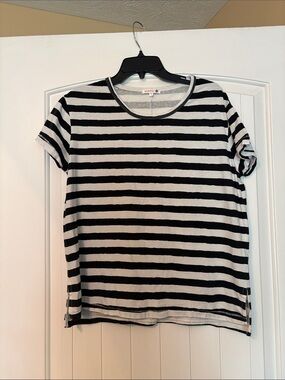 Sundry Black & White Striped Short Sleeve Tee